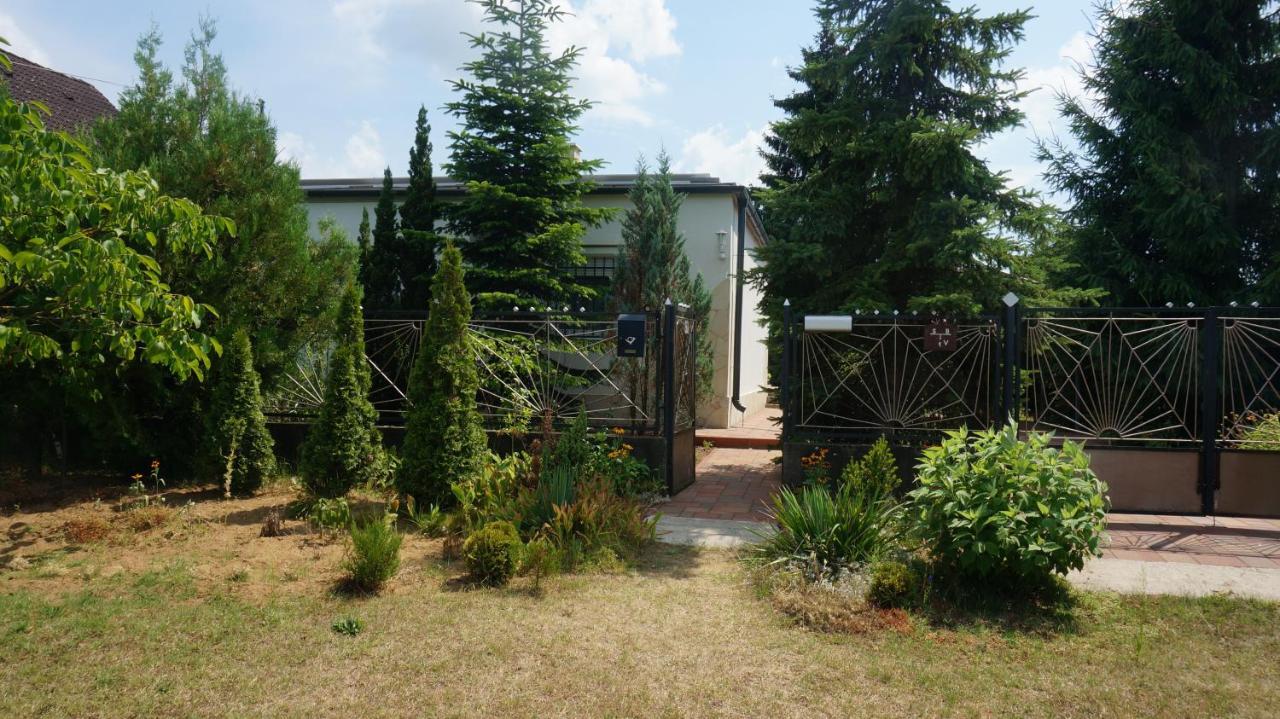 Sunny Apartman Nyíregyháza Εξωτερικό φωτογραφία